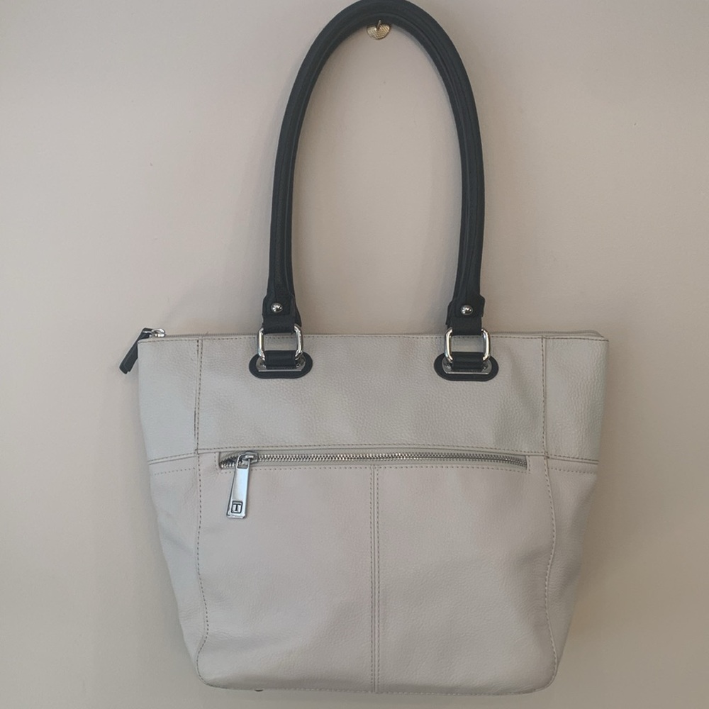Tignanello cream/black handles genuine leather shoulder tote
